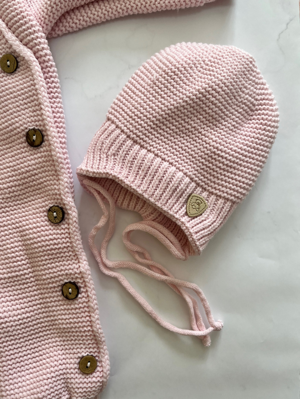 Костюм вязаный на выписку "АйШах - Baby" (Комбинезон + Шапка) (Цвет: Розовый)