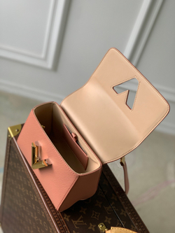 Louis Vuitton Twist PM