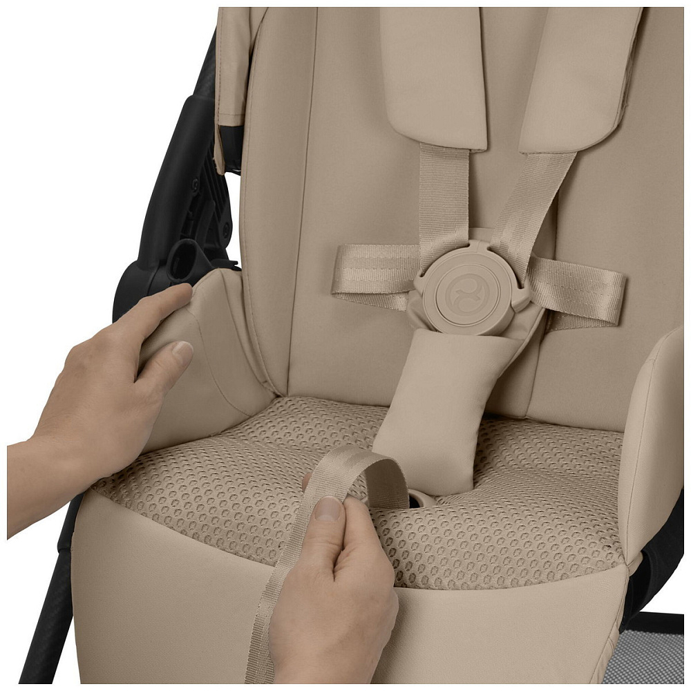 Коляска Cybex Melio Carbon 2 в 1 Almond Beige/Magic Black с дождевиками