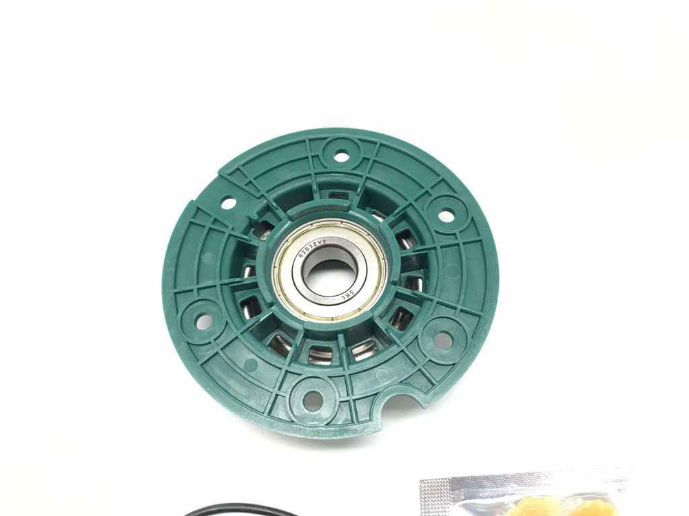 Суппорт Electrolux-Zanussi под 203 подшипник, винтовое крепление, 4071424214 SKL