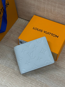 Кошелёк Louis Vuitton