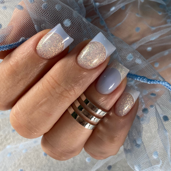 Bloom Полигель№11 12 гр прозрачный с блестками