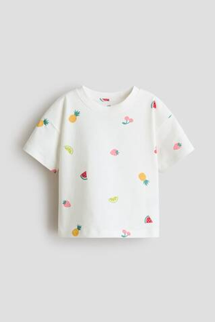 H&M Футболка в рубчик с принтом, экрю