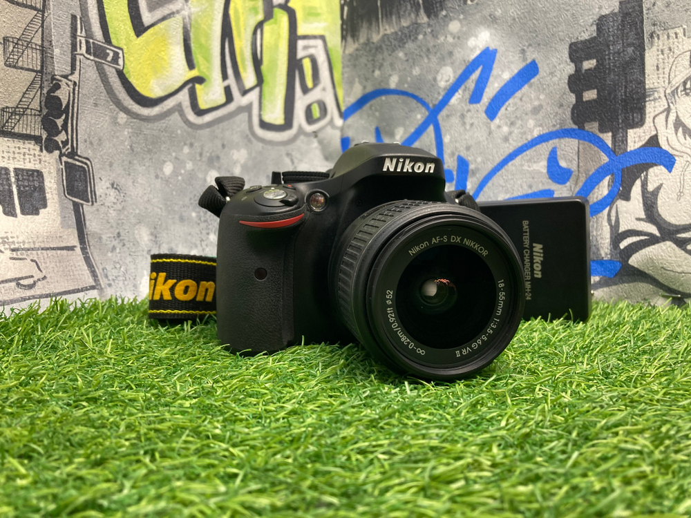 Nikon D5200 4.500 кадров + kit 18-55mm VR II
