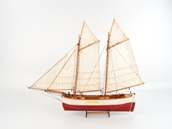 Imperial Yacht "Uvalen" 1:48