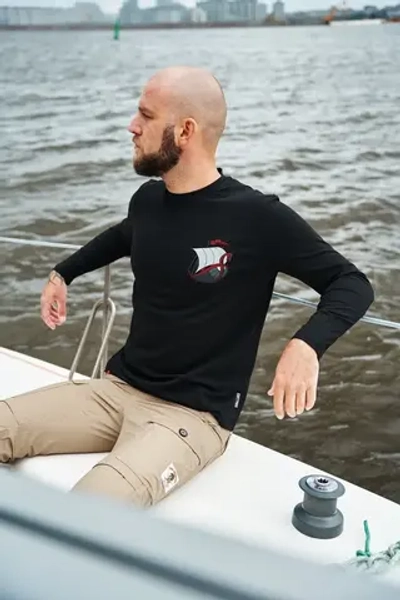 Лонгслив Варгградъ "Попутный ветер"