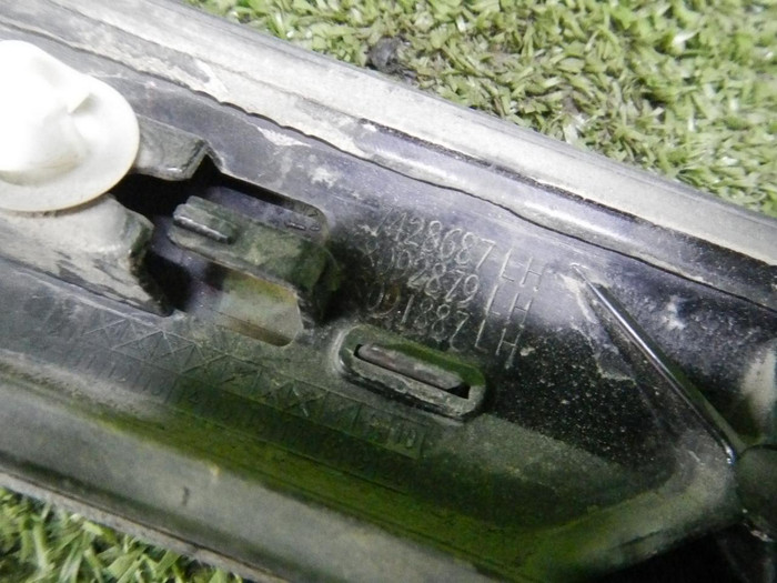 Накладка двери передняя левая BMW X7 G07 (2019-н.в.)