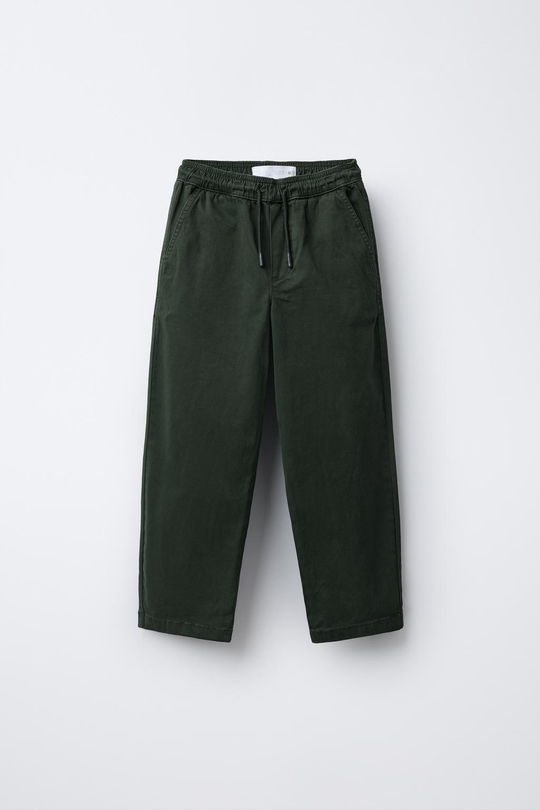 ZARA ПРЯМЫЕ БРЮКИ С НАШИВКОЙ, ЗЕЛЕНЫЙ