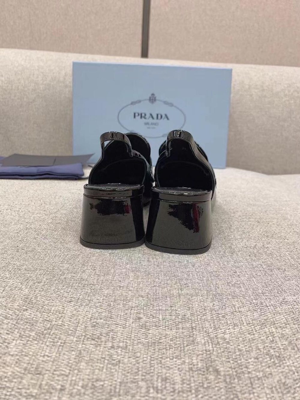 Туфли Prada