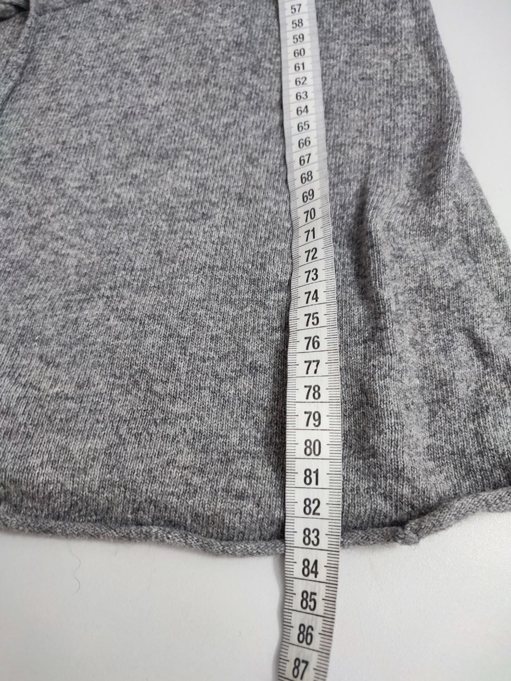 Платье H&M лаконичное 42 размер