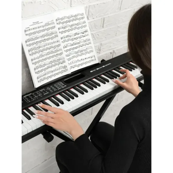 ON Music Maestro Black