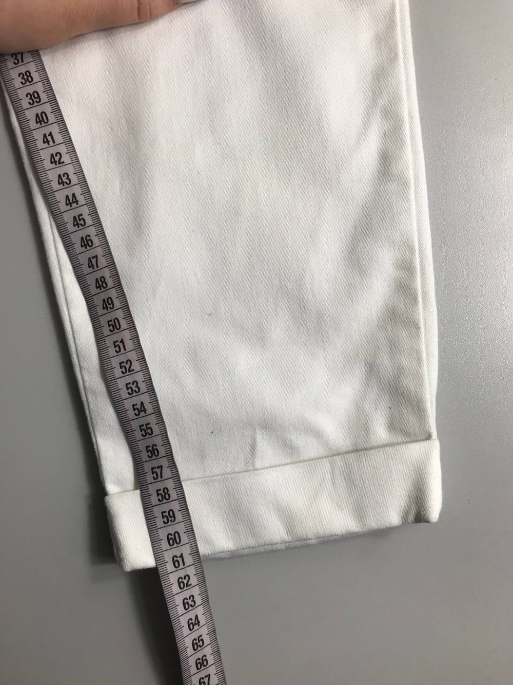 Джинсы Jennyfer светлые, маркировка 36, визуально на 42 размер