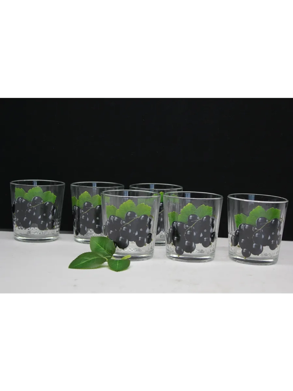 Стакан для напитков сока и воды