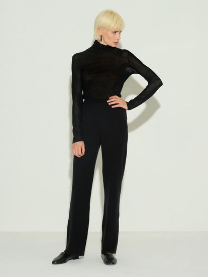 Женские брюки черного цвета из 100% шерсти - фото 2