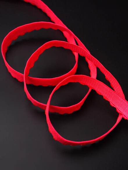 Резинка отделочная розово-красная ажурная ширина 12 мм