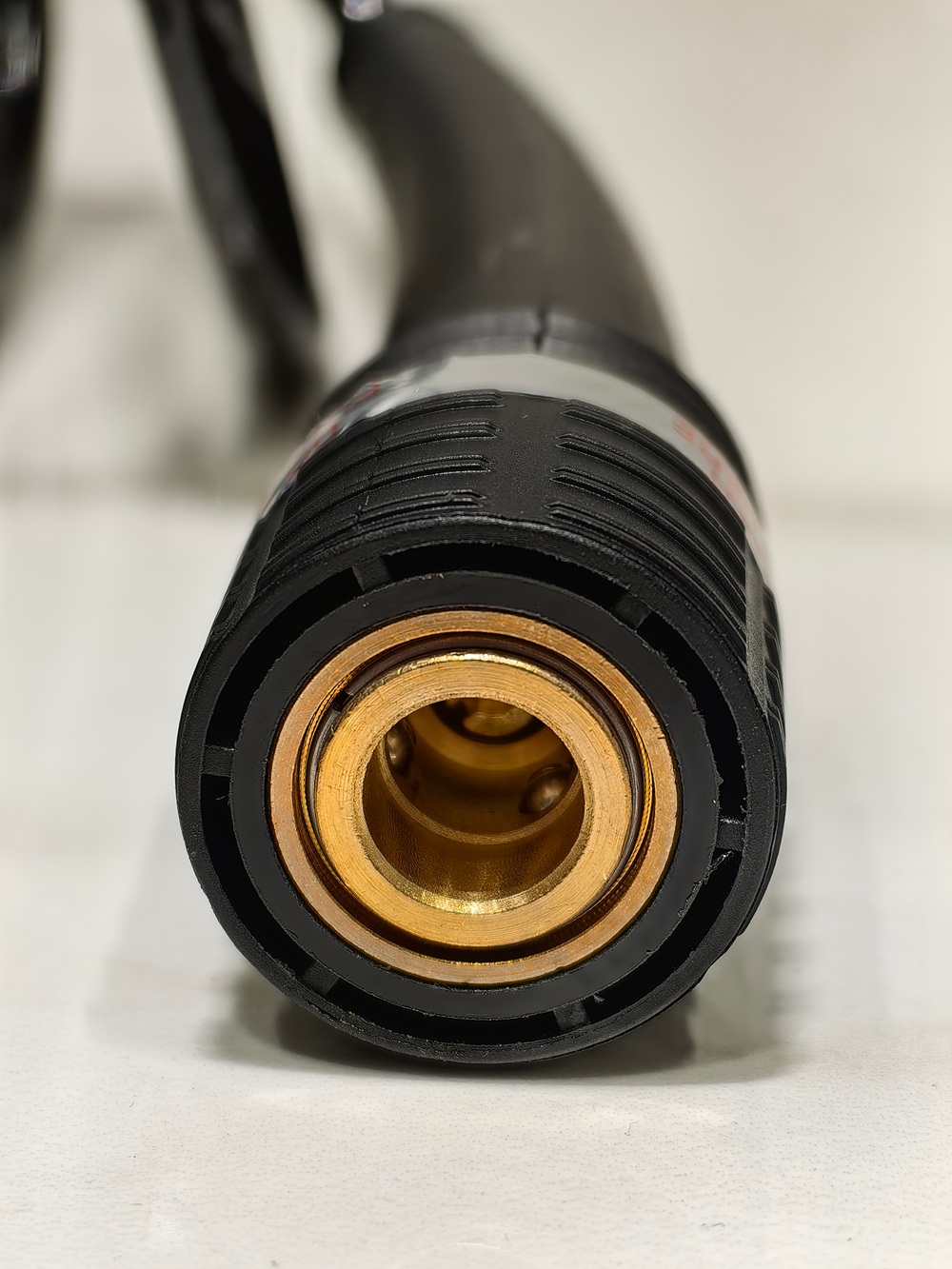 Автомобильный компрессор BERKUT R20