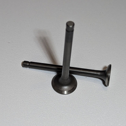 -- Клапаны скутер 4х такт. (139QMB) 50 см3 (d16+D18,5, длина 64,2мм)