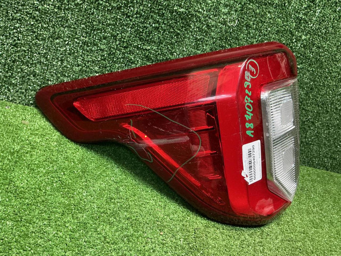 Фонарь левый Ford Explorer 6 (2019-н.в.)