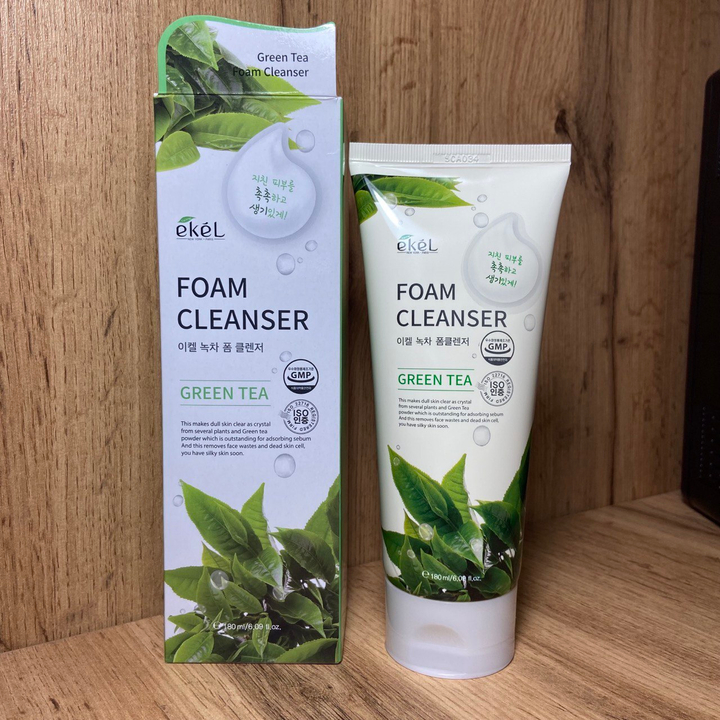 Пенка для умывания Ekel Foam Cleanser Green Tea с экстрактом зеленого чая 180 мл