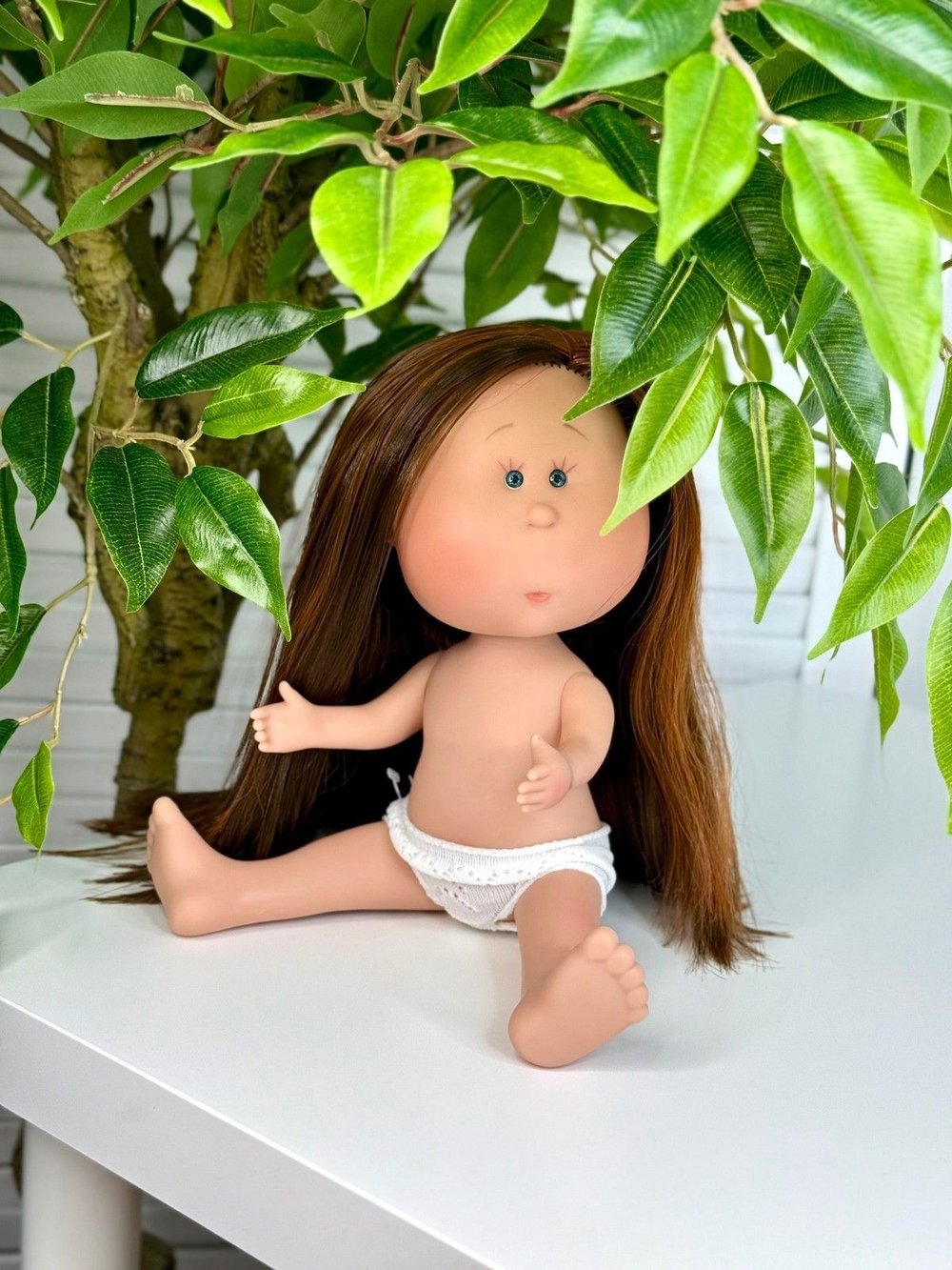 Кукла Nines виниловая 30см MIA без одежды (3000W3A2)