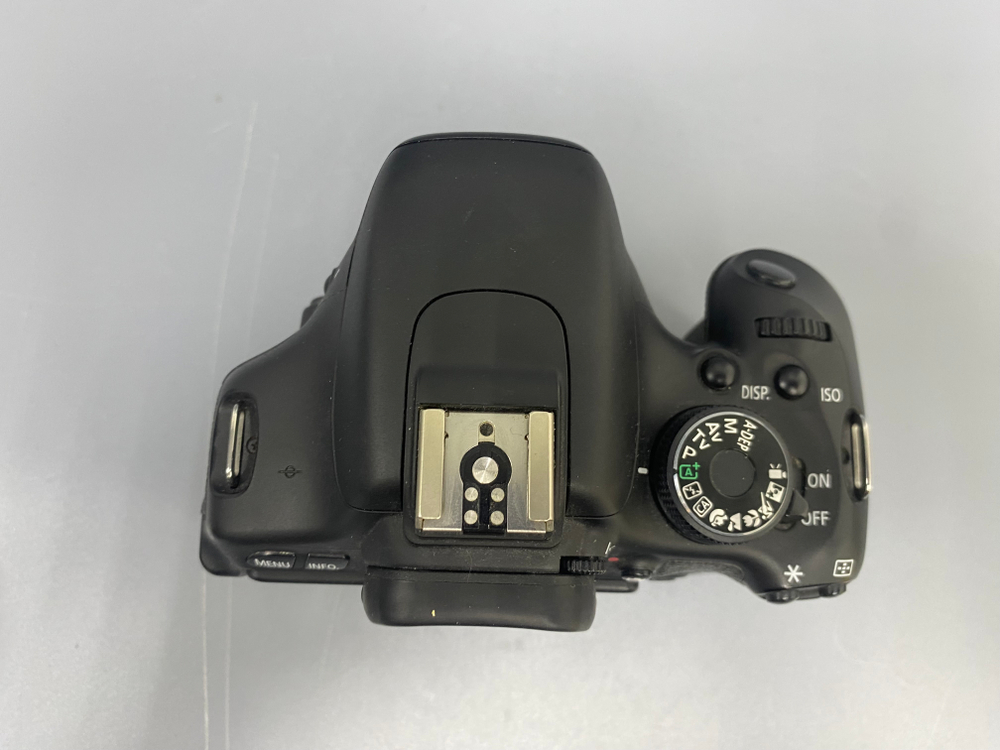 Canon EOS 600D kit 18-55mm IS STM