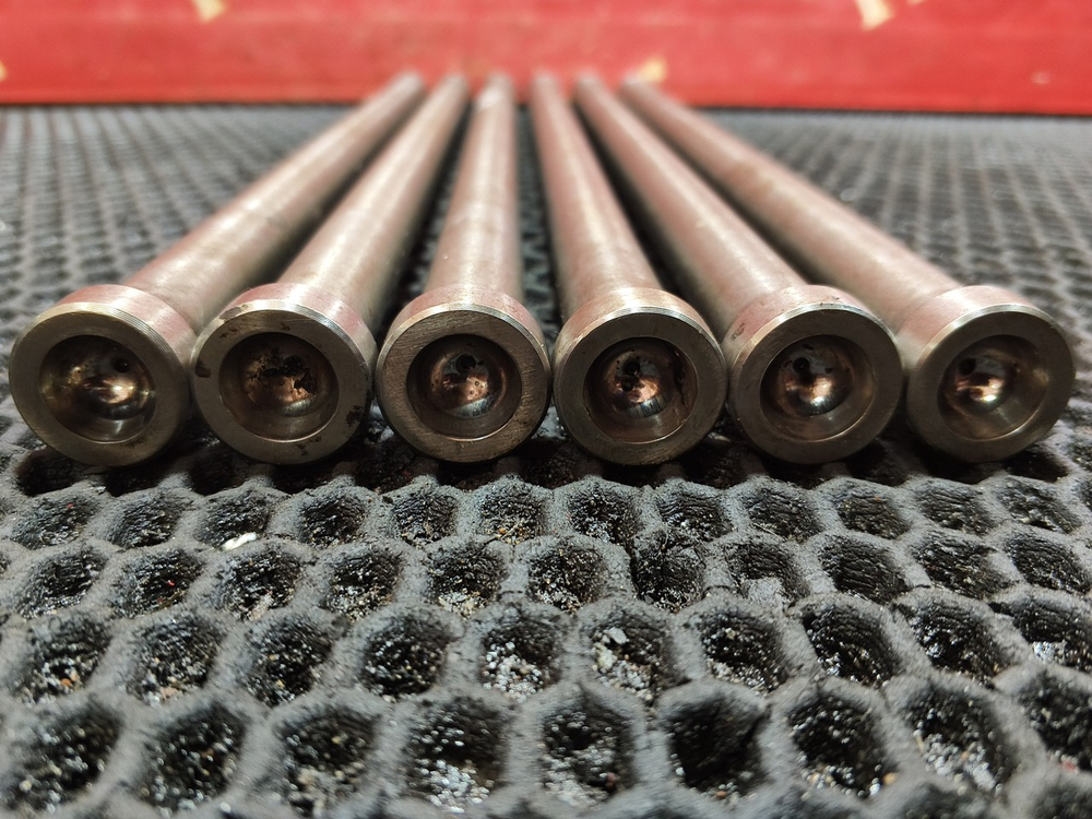 Комплект штанг толкателя выпускного клапана