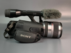 Sony NEX-VG20E+ 8-200mm 3.5-6.3