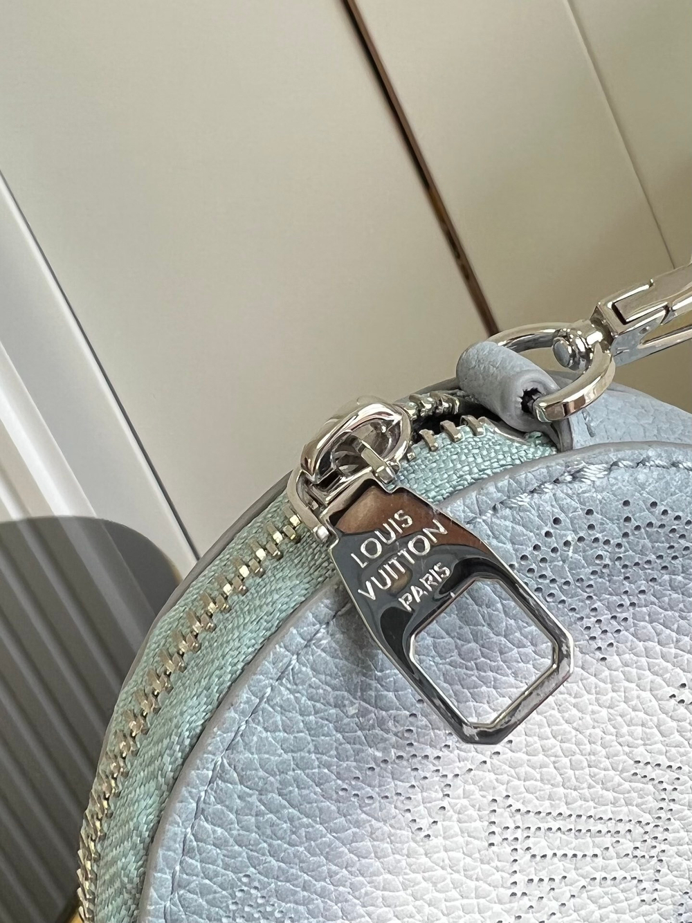 Louis Vuitton Bella