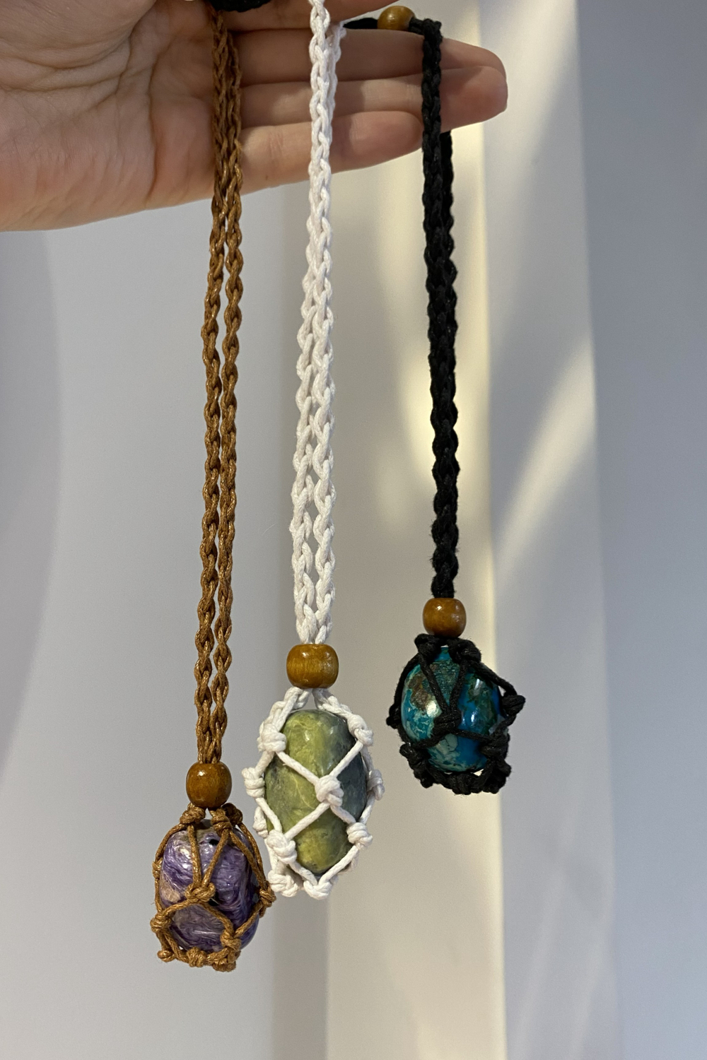 Авоська-подвеска для кристаллов белая (молочная)