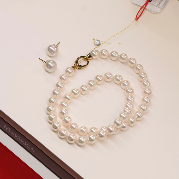 Подарочный комплект Majorica: серьги и колье Classic