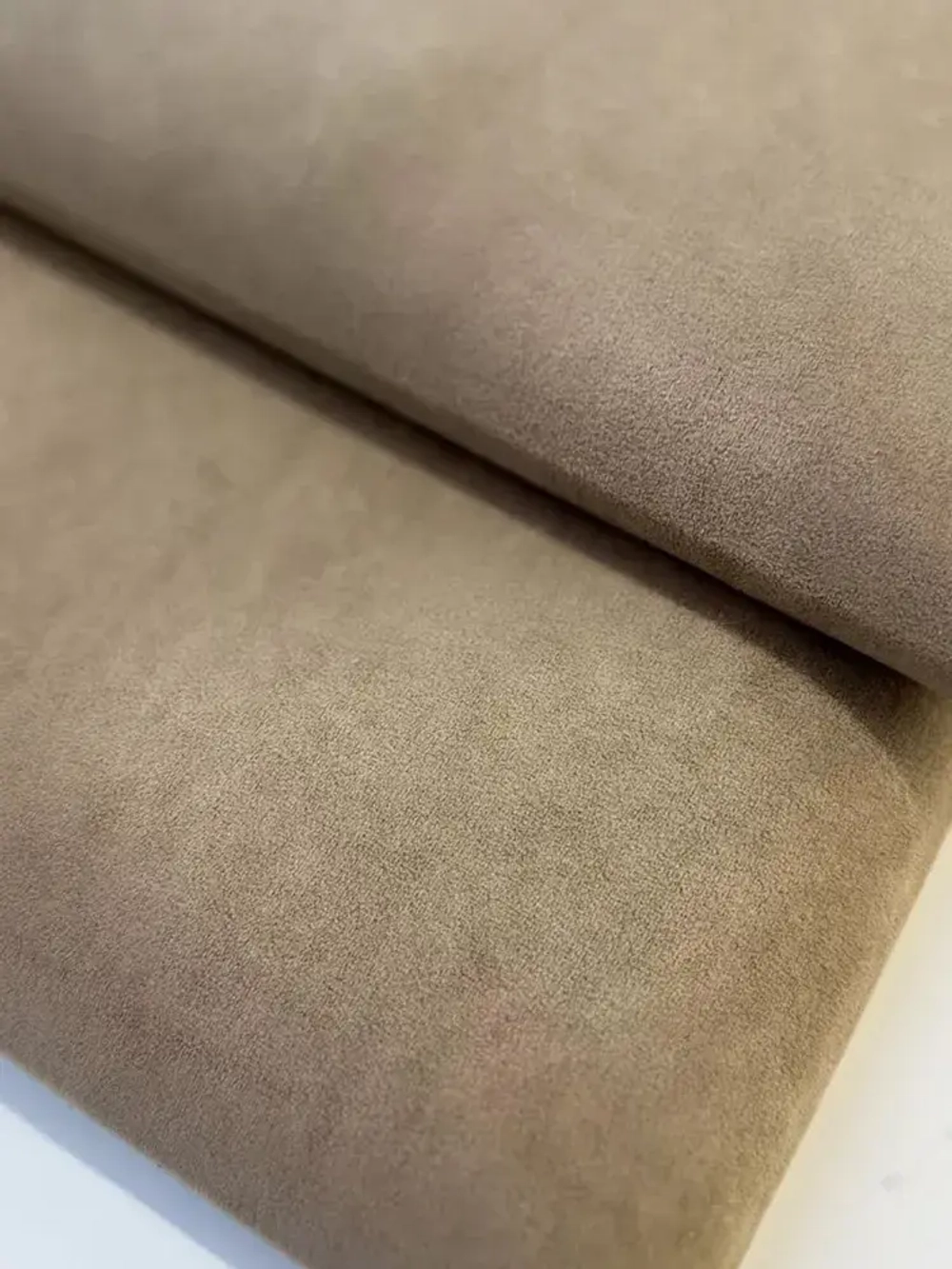 Мягкая стеновая панель - изголовье для кровати