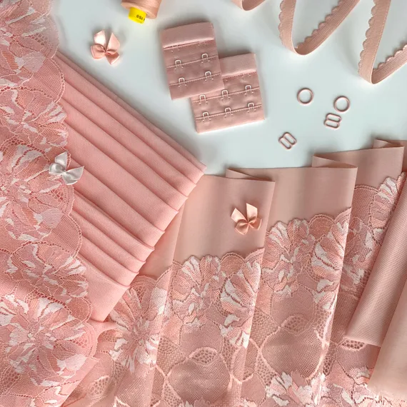 Кружево эластичное персиково-розовое 22 см, Китай