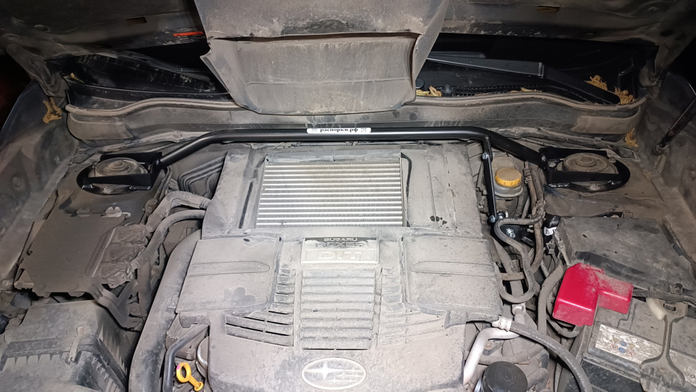 Распорка передних стоек (цельная) Subaru Forester 4 SJ