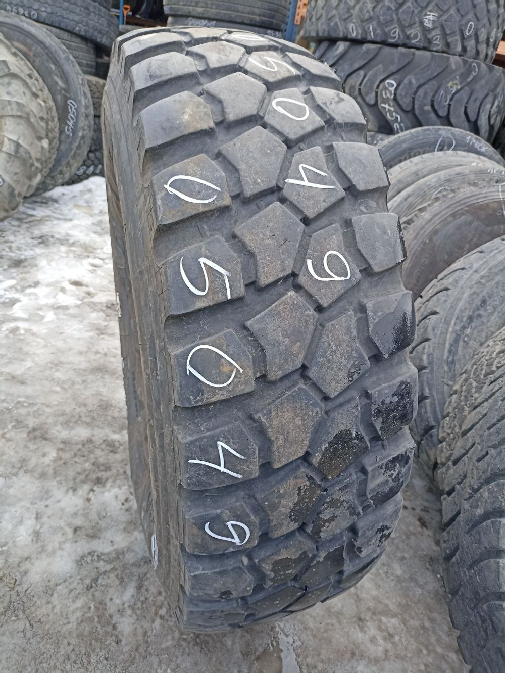 16.00R20 Advance GL073A шина б/у