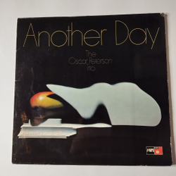 Винтажная виниловая пластинка LP The Oscar Peterson Trio Another Day (Germany 1971)