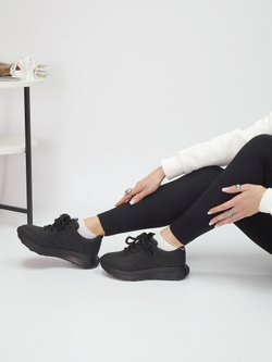 Кроссовки женские демисезонные