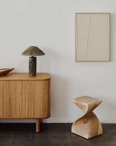 Приставной столик Hakon из мунгурского дерева