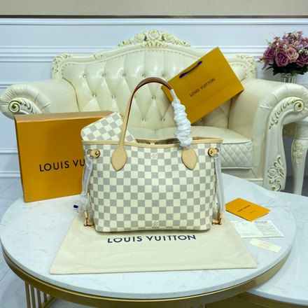 Louis Vuitton Neverfull PM