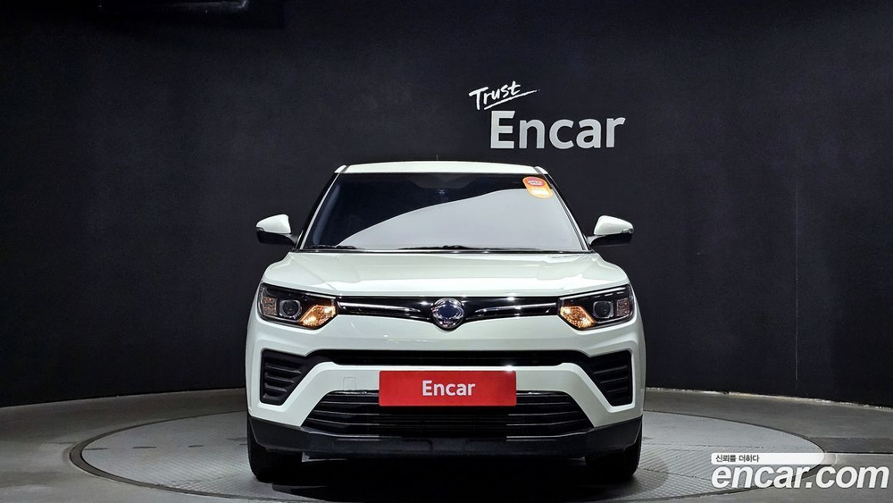 KG Mobility (Ssangyong) Very New Tivoli Бензин 1.5 2WD (05.2020)