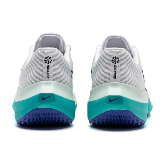 NIKE Zoom Fly 5 Бежевые кроссовки Низкие женские