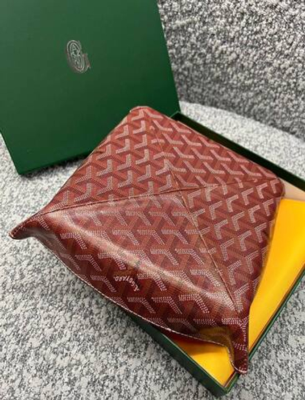 Монетница Goyard