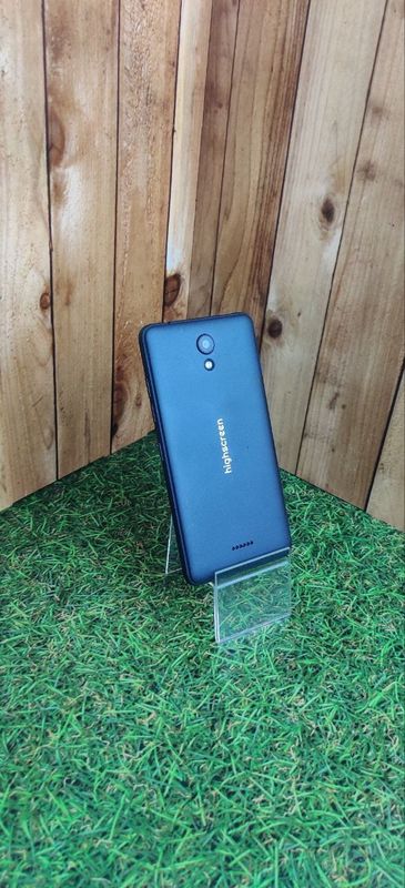 Смартфон Highscreen Easy S Pro 2/16Gb черный (Витринный)