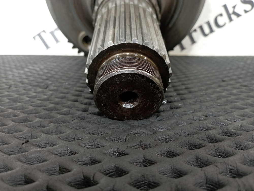 Вал планетарной передачи