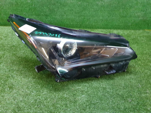 Битая Фара правая Lexus NX 1 (2017-2021) LED