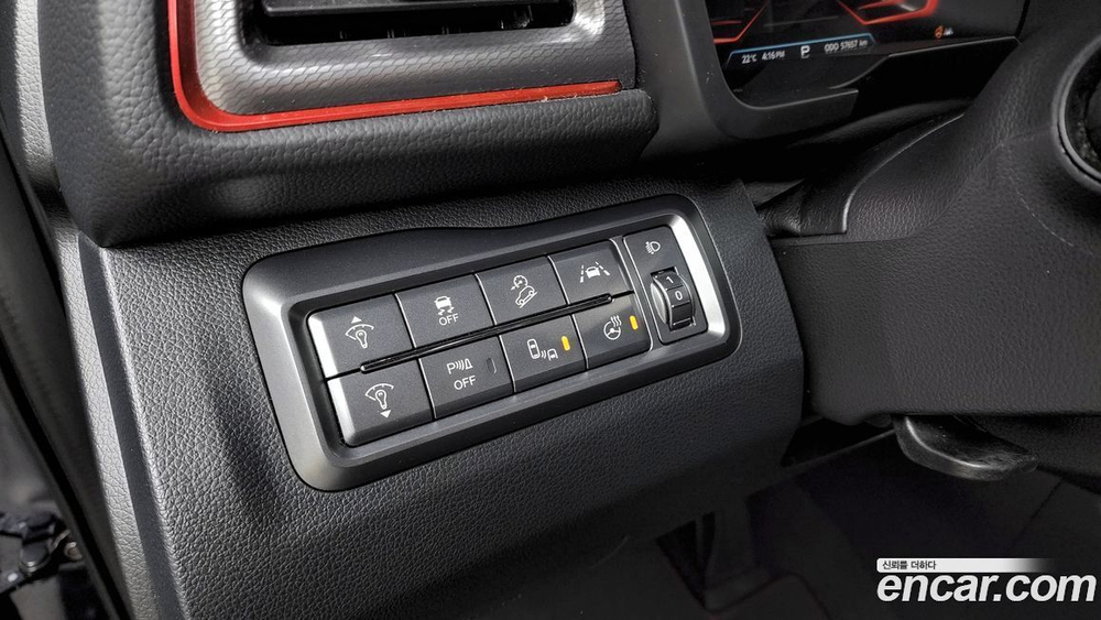 KG Mobility (Ssangyong) Very New Tivoli Бензин 1.5 2WD (08.2020)