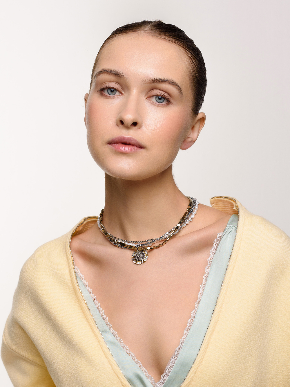 Колье "Pearl hematite coin bicolor"