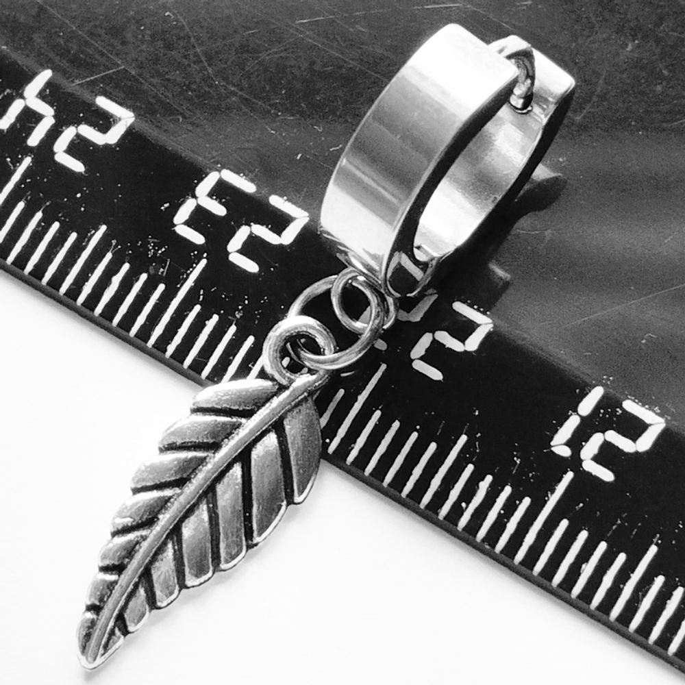 Серьга кольцо (1 шт.) "Листик" (19х6мм) для пирсинга уха. Медицинская сталь