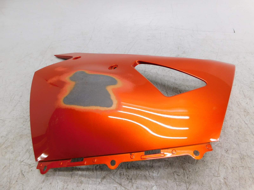 Пластик нижний левый Kawasaki ZZR1400 55028-0473