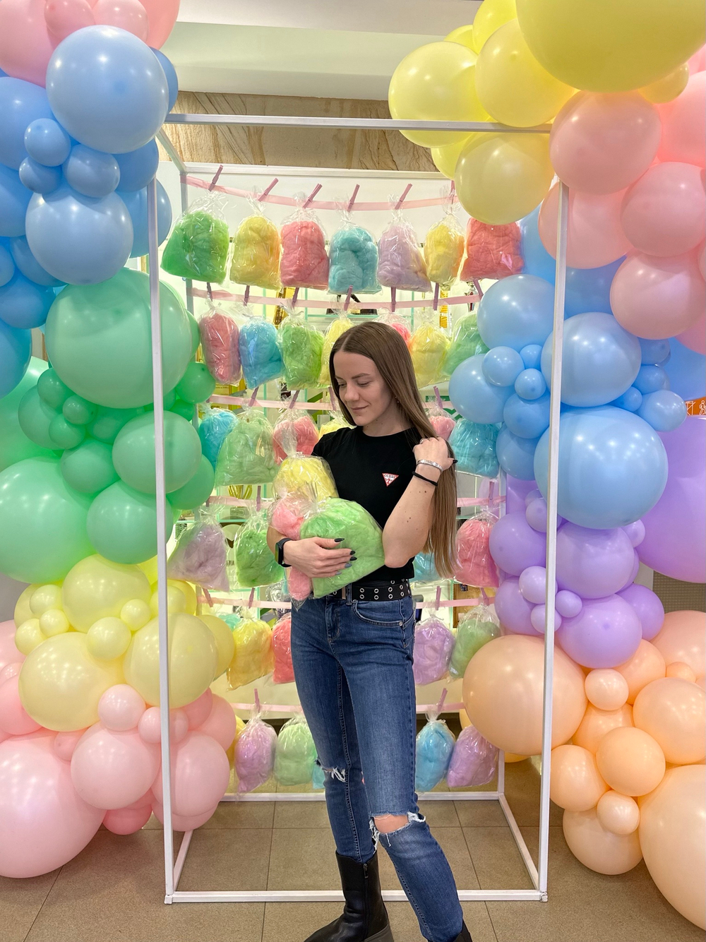 Фотозона на 8 марта Сахарная вата, нежные оттенки №2852