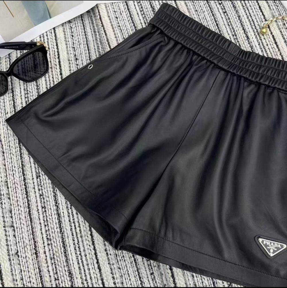 Шорты Prada, арт. 696998